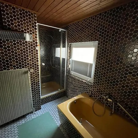 Loreleyresidenz, App Tom